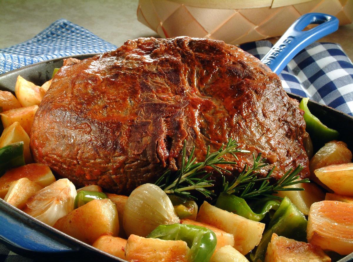 Assado Com Batata e Pimentão